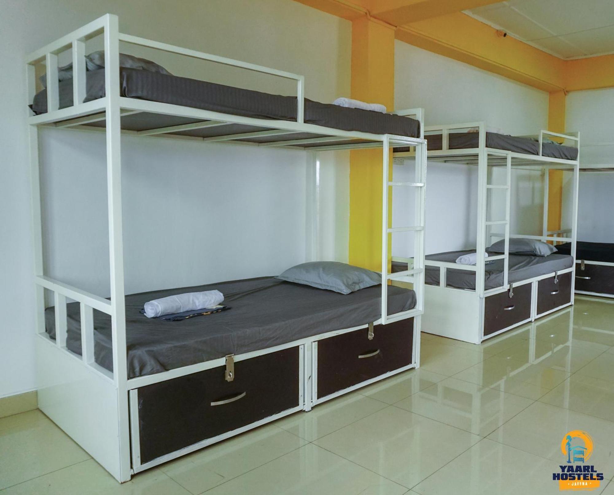 Yaarl Hostels 자프나 객실 사진